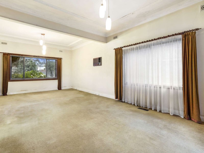 14 Hollsmoor Road, Camberwell VIC 3124