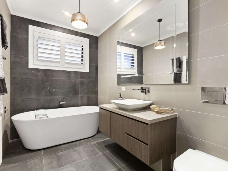 8A Queens Parade, Glen Iris VIC 3146