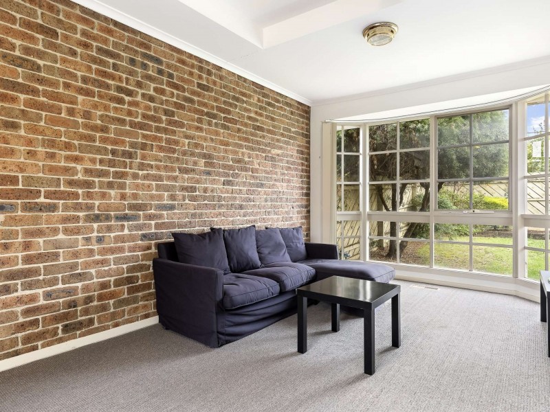 1/10 Gillard Street, Burwood VIC 3125