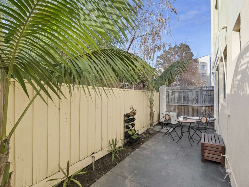2/23 Harold Street, Hawthorn East VIC 3123
