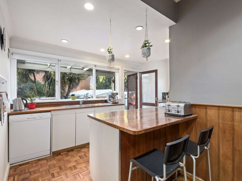 9 Tanner Avenue, Kew East VIC 3102