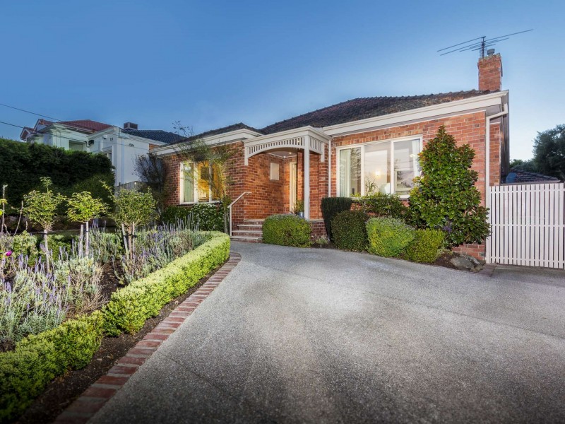 13 Lambourne Street, Surrey Hills VIC 3127