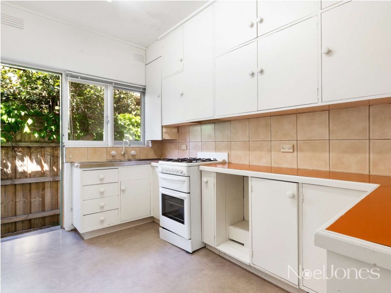 1/2 St Johns Parade, Kew VIC 3101