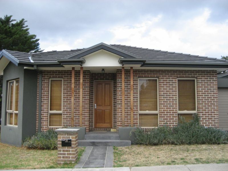 1/2 Railway Parade South, Chadstone VIC 3148