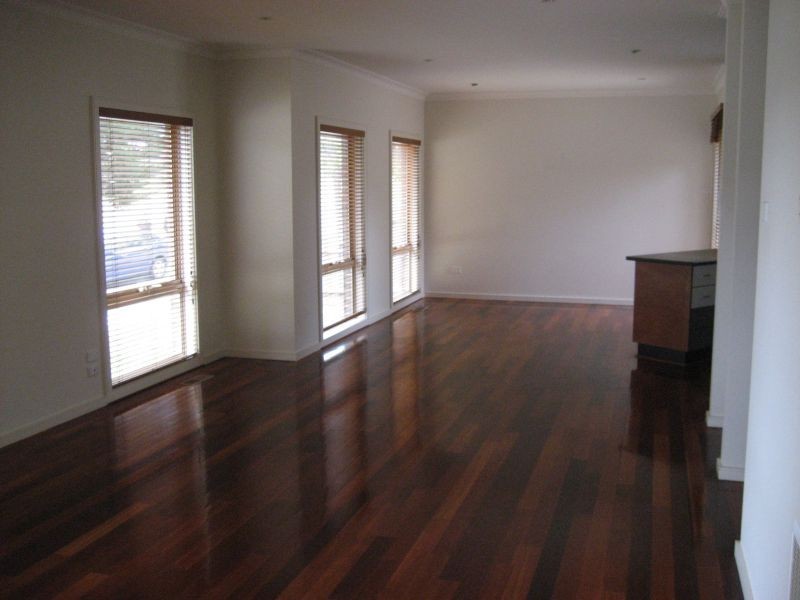 1/2 Railway Parade South, Chadstone VIC 3148