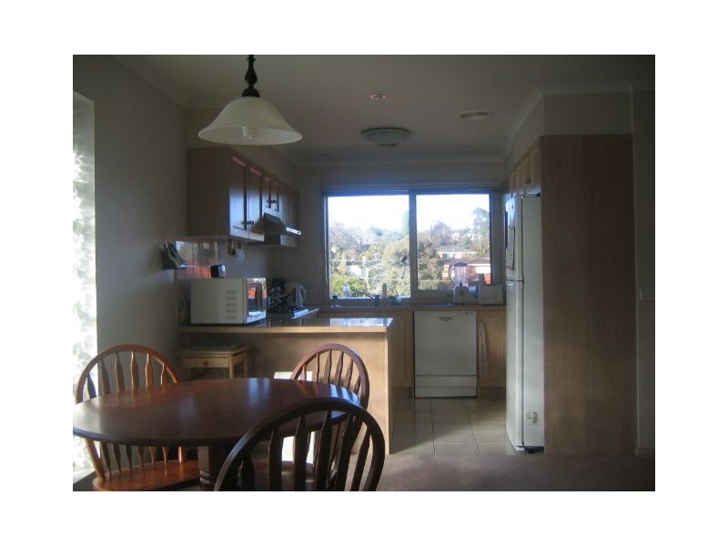 1/328-330 High Street Road, Mount Waverley VIC 3149