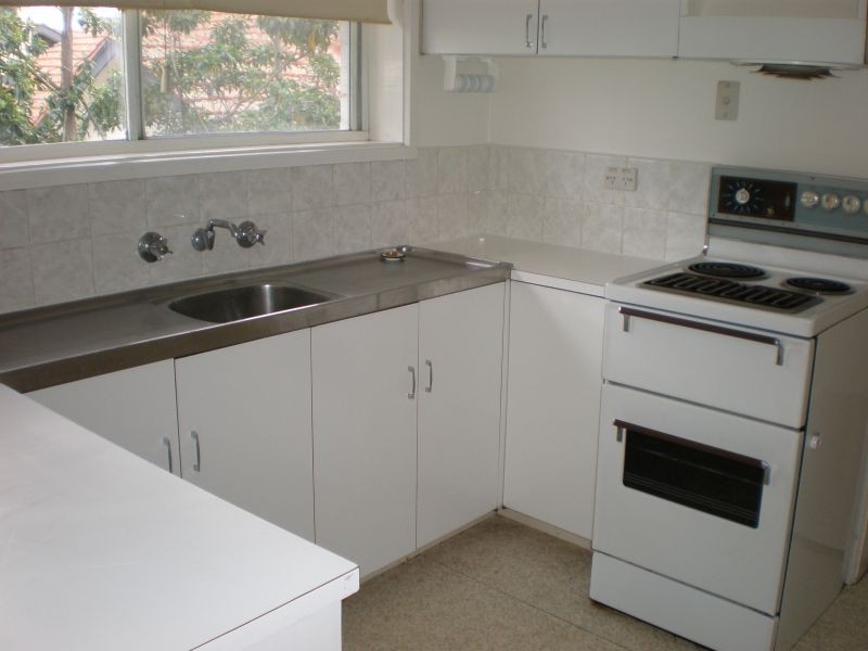 4/7 Lewes Drive, Malvern East VIC 3145