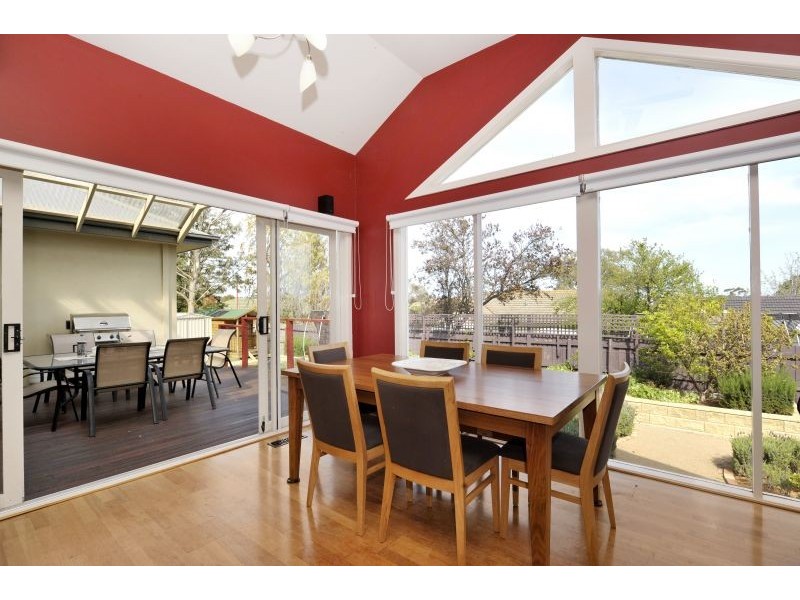 10 Huon Grove, Ashburton VIC 3147