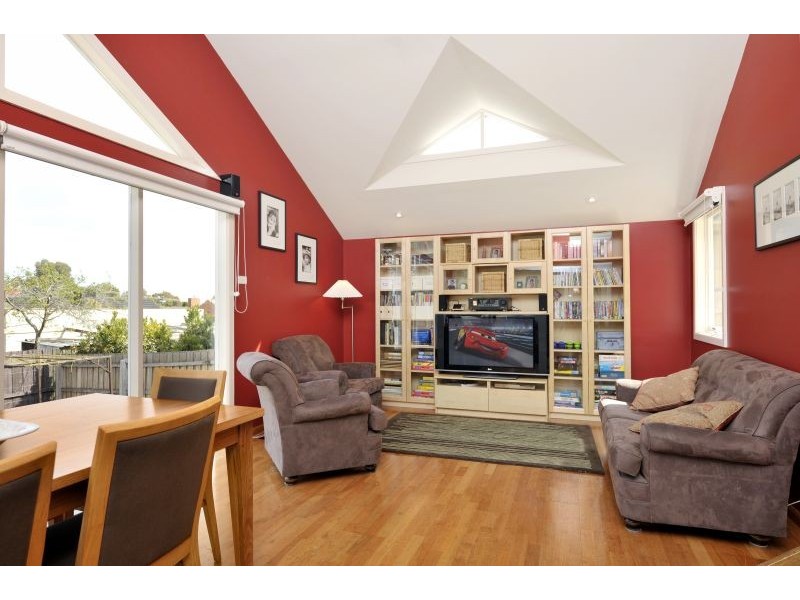 10 Huon Grove, Ashburton VIC 3147