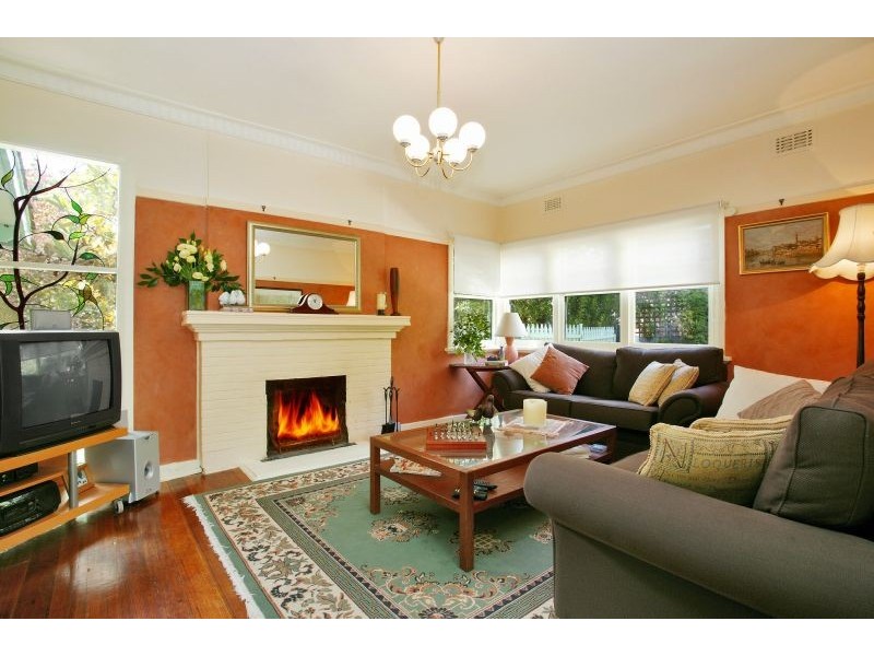 7 Morton Road, Burwood VIC 3125