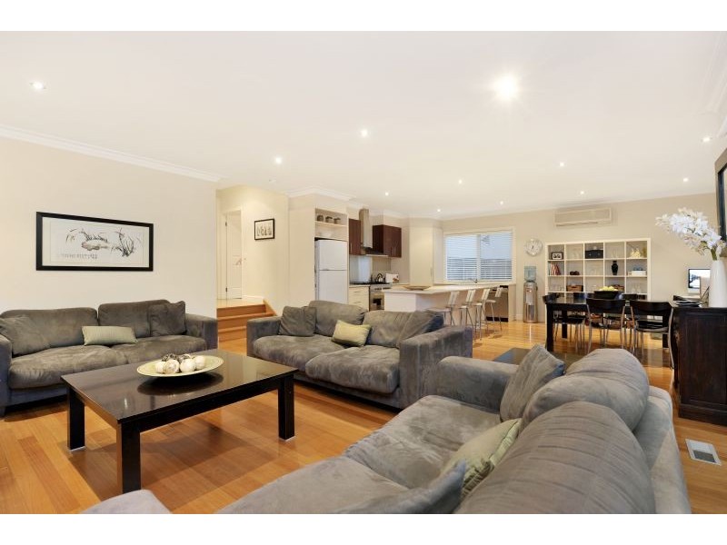 18 Kildare Street, Burwood VIC 3125