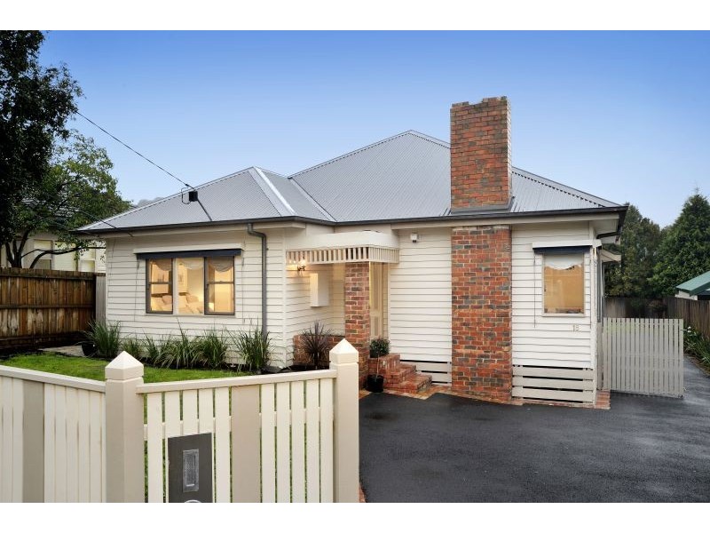 18 Kildare Street, Burwood VIC 3125