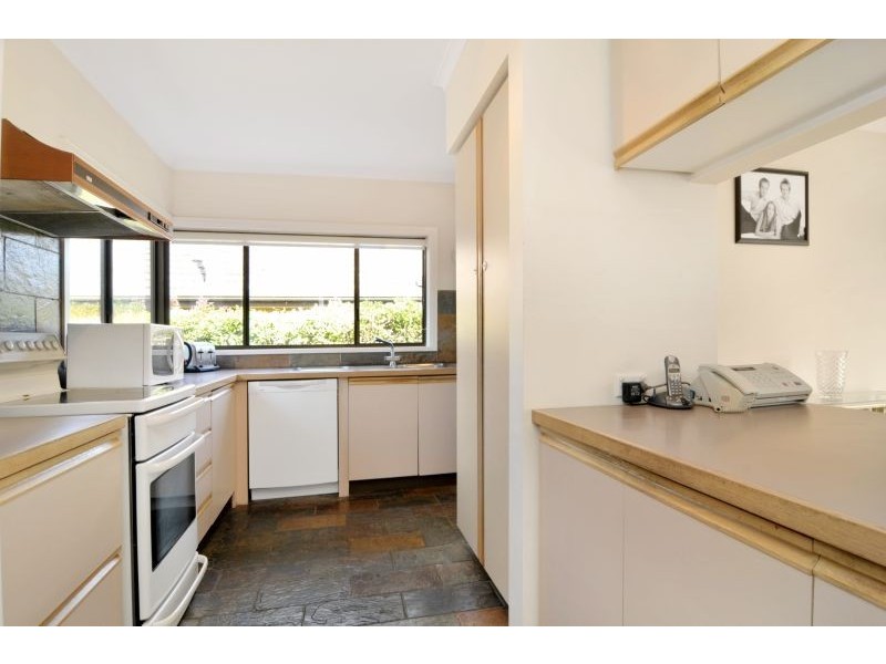 40 Karnak Road, Ashburton VIC 3147