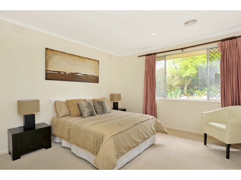 1/25 Shaw Street, Ashwood VIC 3147