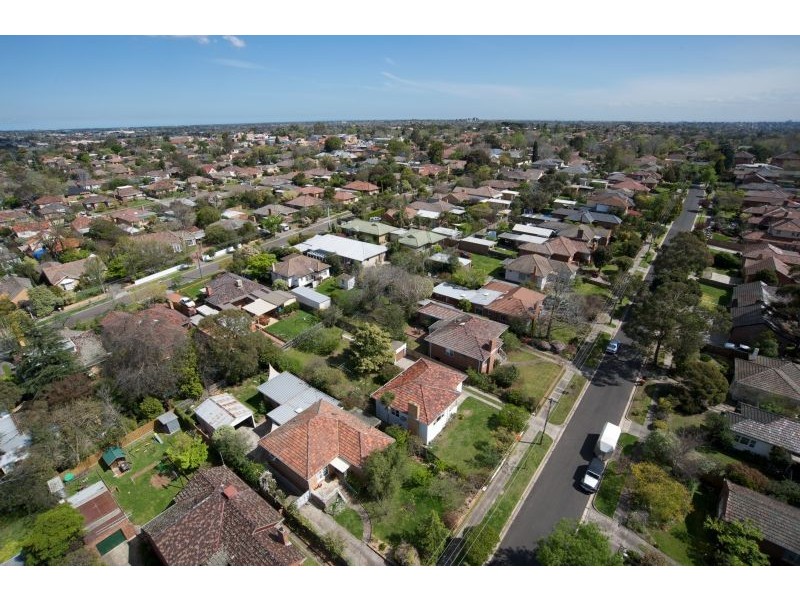 32 Carlyle Street, Ashwood VIC 3147