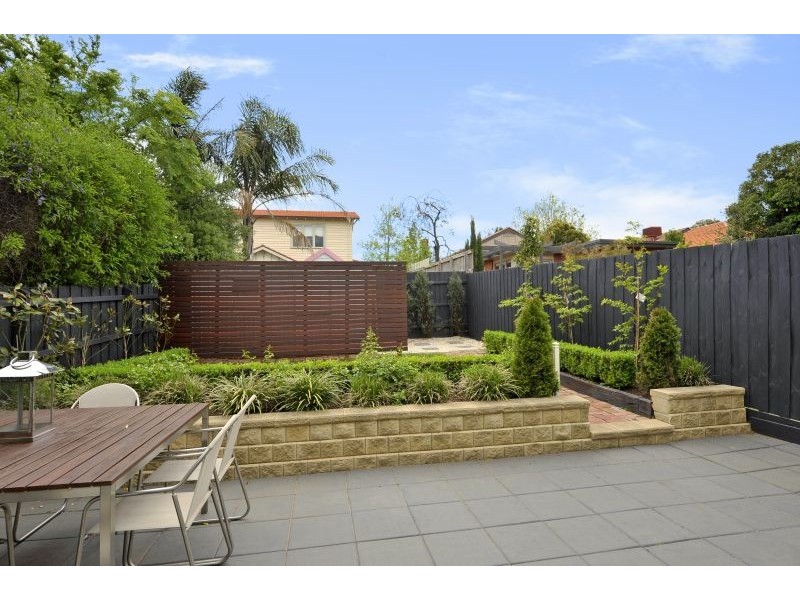 11 Howitt Street, Glen Iris VIC 3146