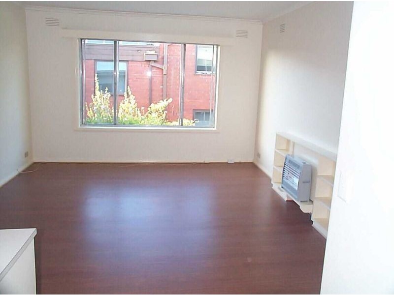 8/31 Osborne Ave, Glen Iris VIC 3146