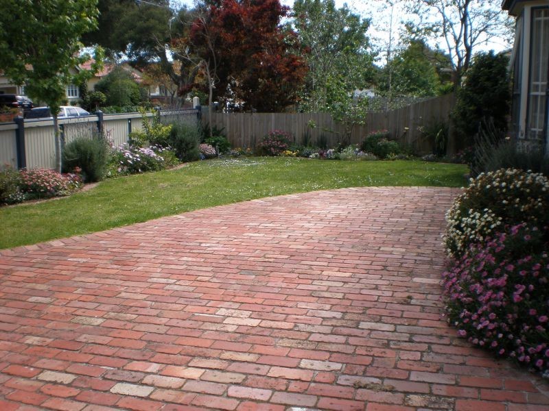 1/10 Norfolk Street, Oakleigh VIC 3166