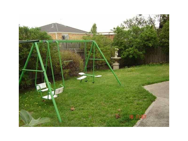 49 Vannam Drive, Ashwood VIC 3147