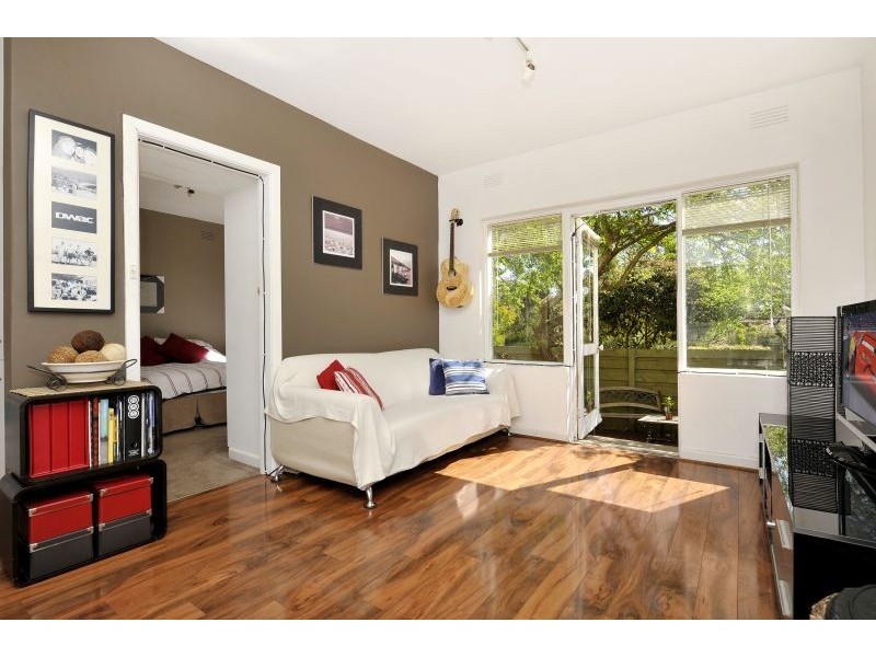 1/14 Osborne Avenue, Glen Iris VIC 3146