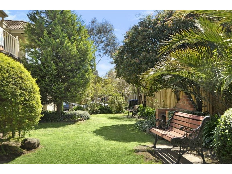 1/14 Osborne Avenue, Glen Iris VIC 3146