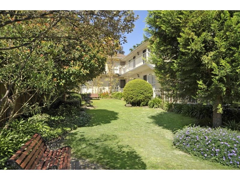 1/14 Osborne Avenue, Glen Iris VIC 3146