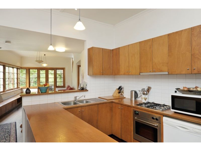 15 Johnston Street, Ashburton VIC 3147