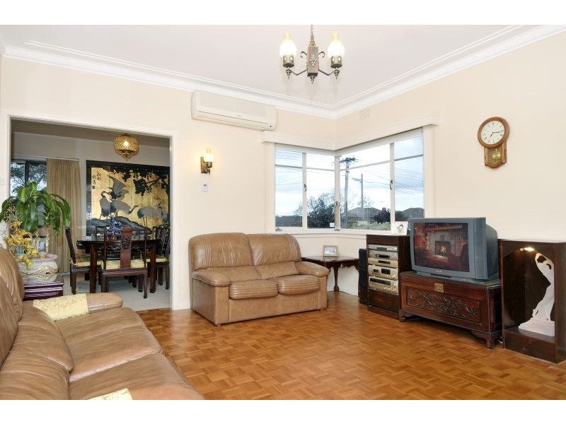 10 Carlyle Street, Ashwood VIC 3147