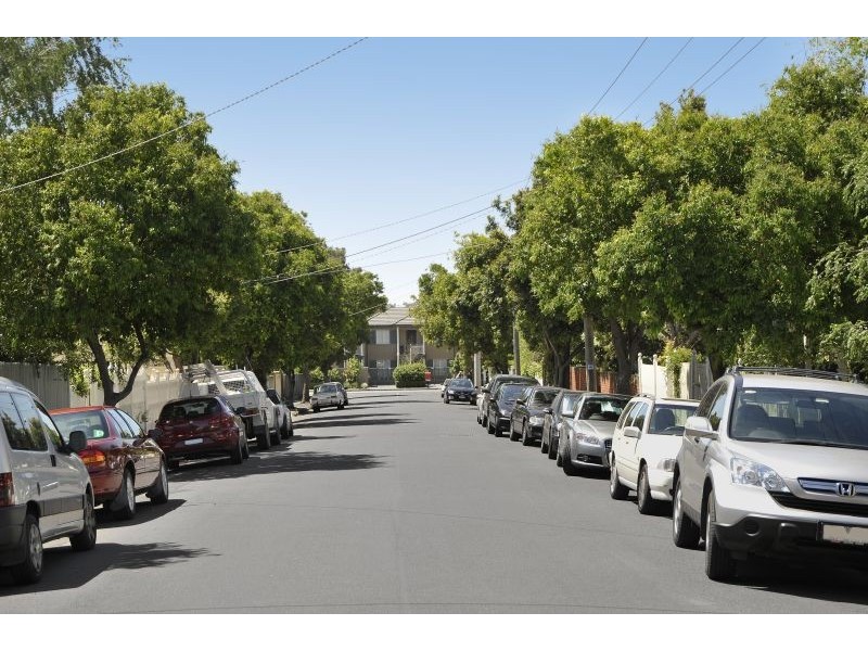 1/17 Gladstone Avenue, Armadale VIC 3143