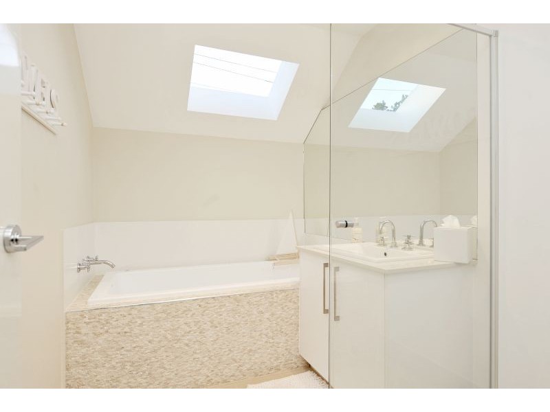 40 Ashwood Drive, Ashwood VIC 3147