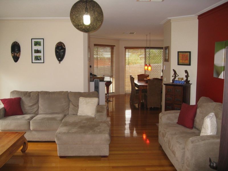 2/64 Therese Ave, Mount Waverley VIC 3149