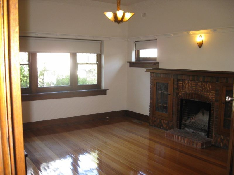 220 Tooronga Road, Glen Iris VIC 3146