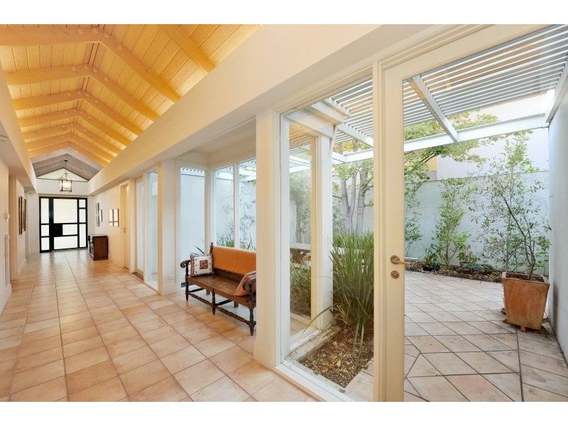 9 White Street, Malvern VIC 3144