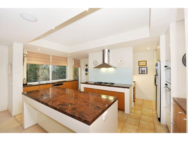 9 White Street, Malvern VIC 3144