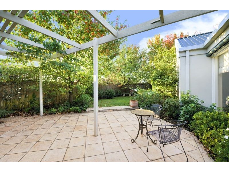 9 White Street, Malvern VIC 3144