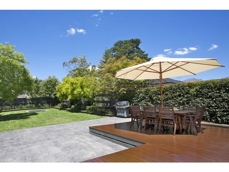 8 Stephens Street, Burwood VIC 3125