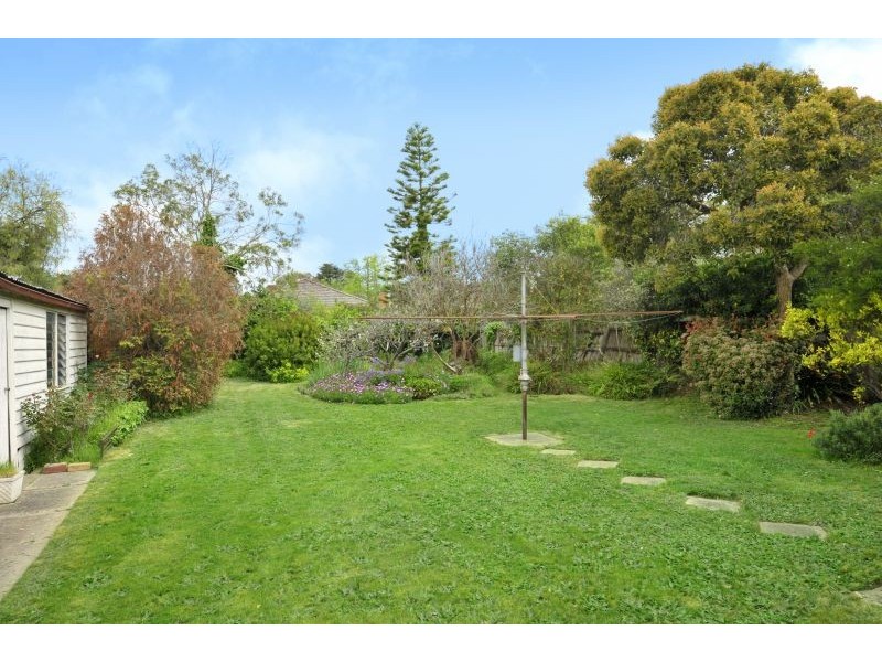 10 Chamberlain Street, Ashburton VIC 3147