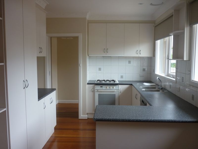 1/17 Cassinia Avenue, Ashwood VIC 3147