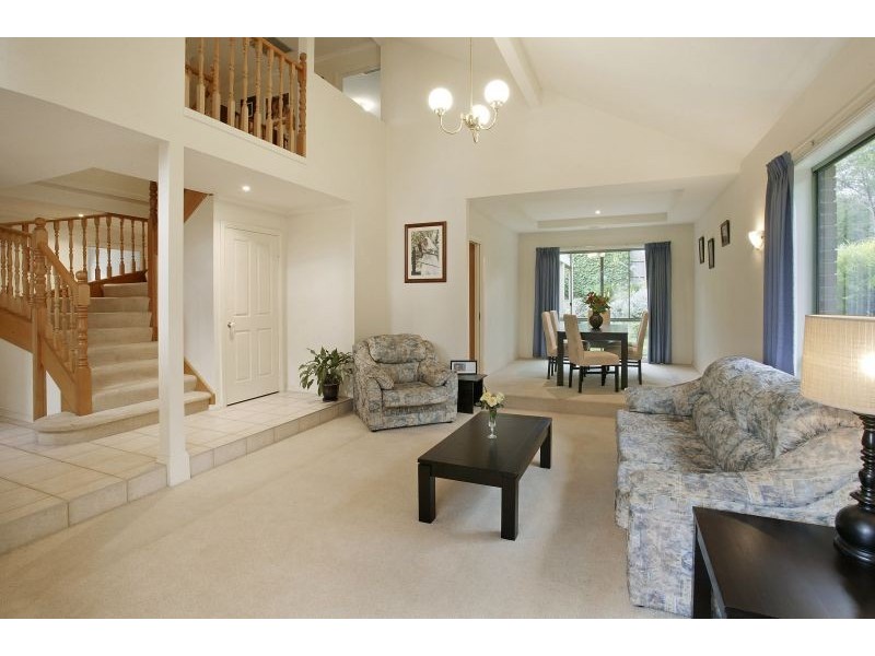 2 Beechwood Terrace, Ashwood VIC 3147