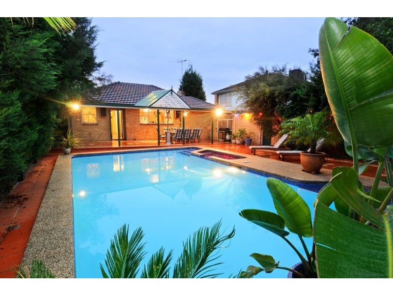 22 Mountain Ash Avenue, Ashwood VIC 3147