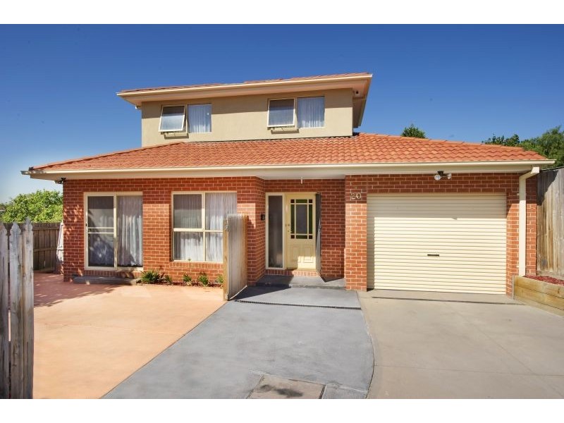 2/20 Wewak Road, Ashburton VIC 3147