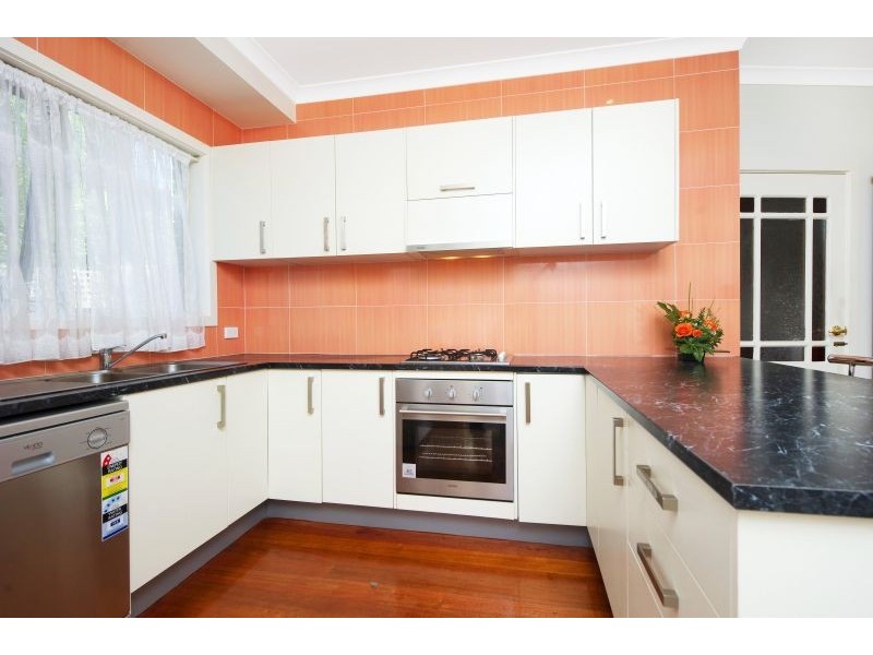 2/20 Wewak Road, Ashburton VIC 3147