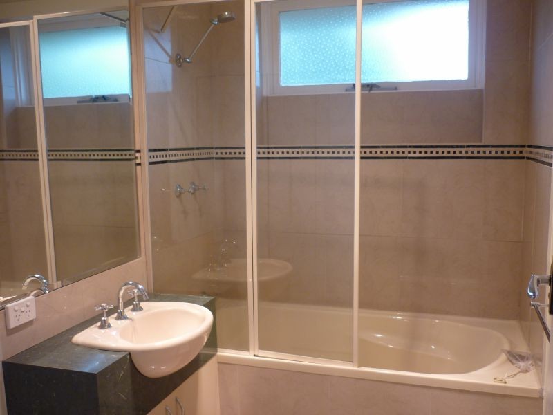 9/240 Waverley Road, Malvern East VIC 3145