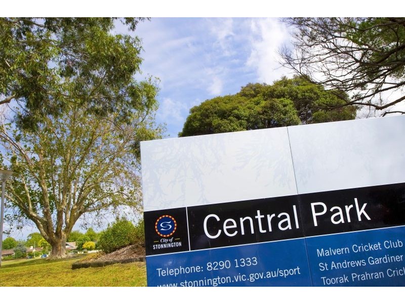 129 Manning Road, Malvern East VIC 3145