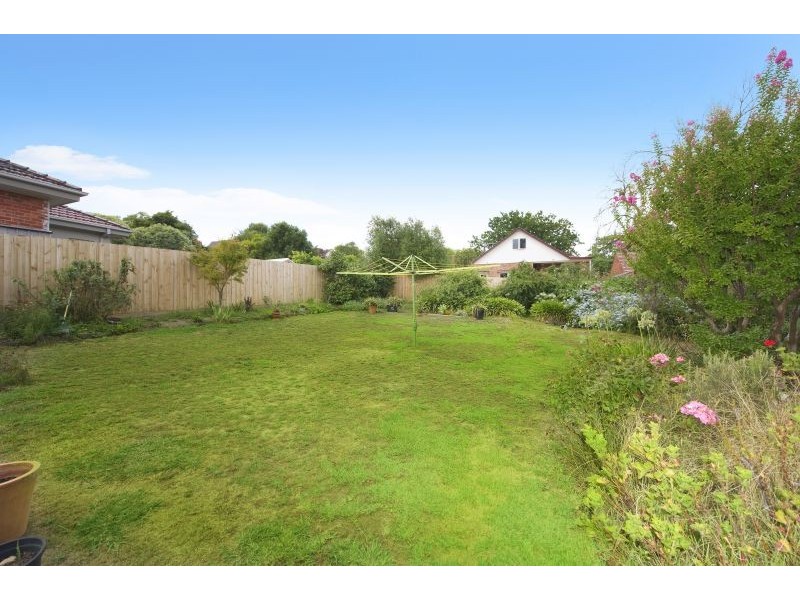 15 Towerhill Road, Glen Iris VIC 3146