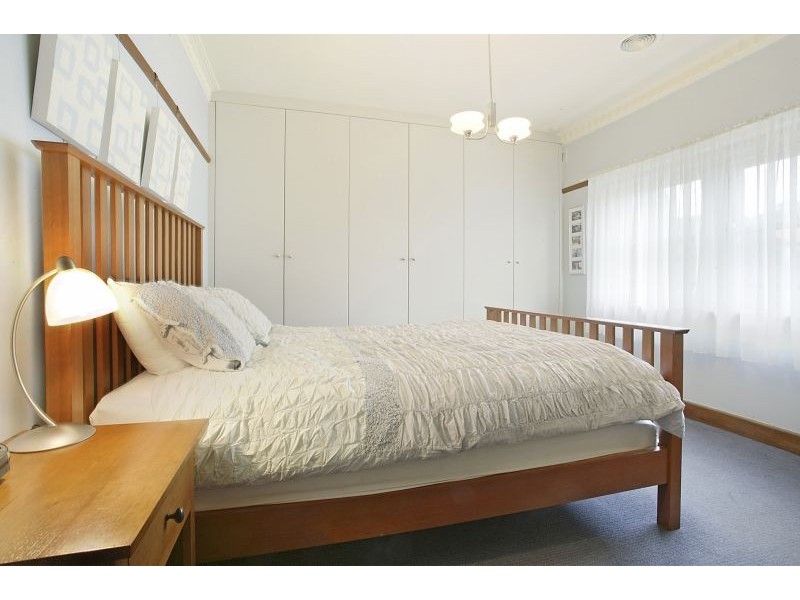 33 Bishop Street, Box Hill VIC 3128