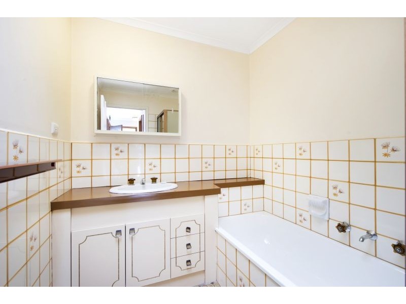 3/46 Coorigil Road, Carnegie VIC 3163