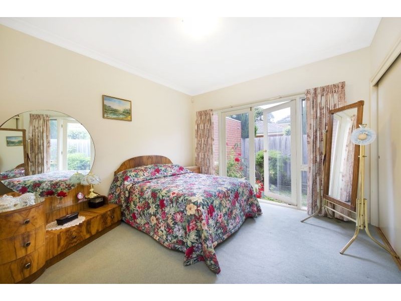 2/14 Woornack Road, Carnegie VIC 3163