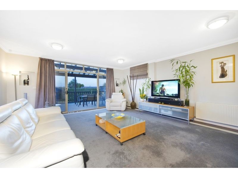 9 Orange Grove, Camberwell VIC 3124