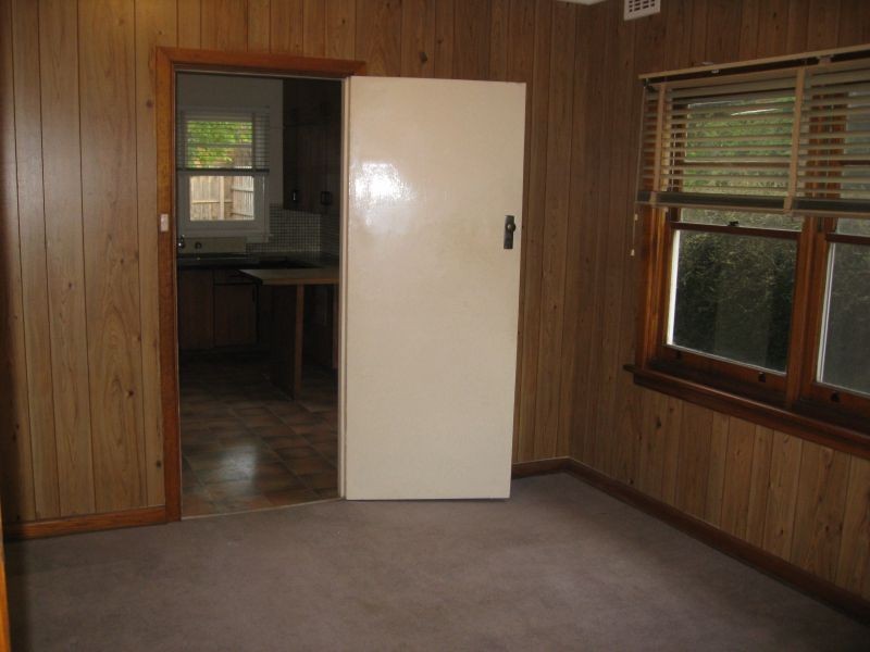 17 Hone Avenue, Blackburn South VIC 3130